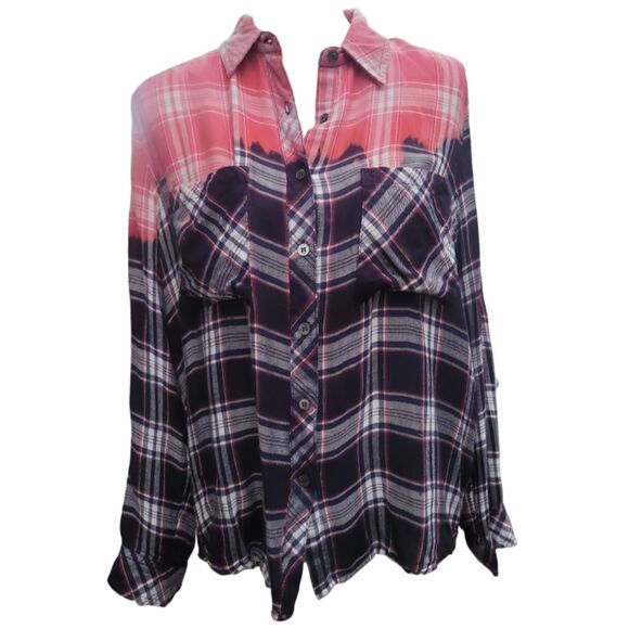 UPCYCLED Flannel with "USA" Embroidered Patch | Large - Picture 2 of 8